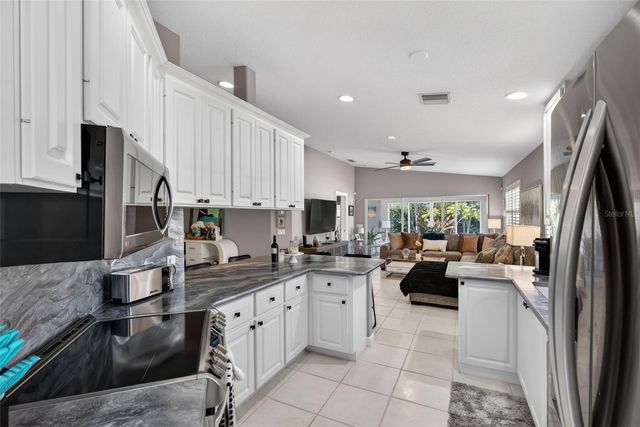 7526 QUINTO DRIVE, Sarasota, FL 34238