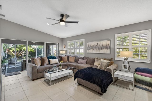 7526 QUINTO DRIVE, Sarasota, FL 34238