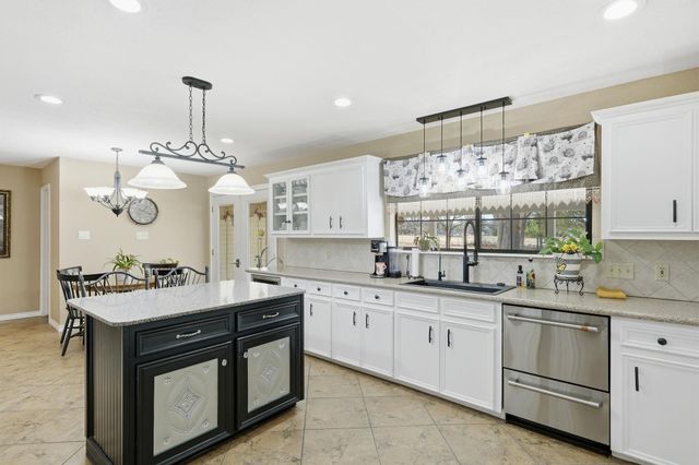 306 Starview DR, Georgetown, TX 78628