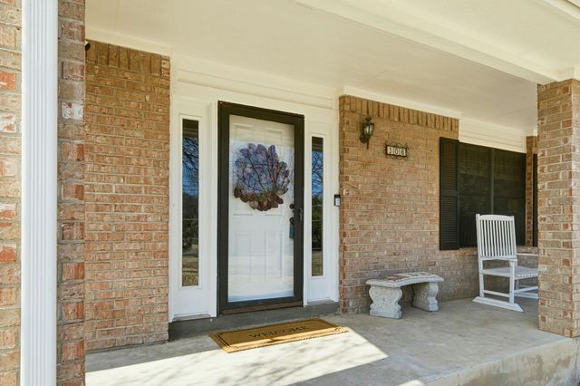 306 Starview DR, Georgetown, TX 78628