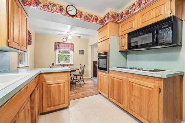 8183 Herrington Avenue, Belmont, MI 49306