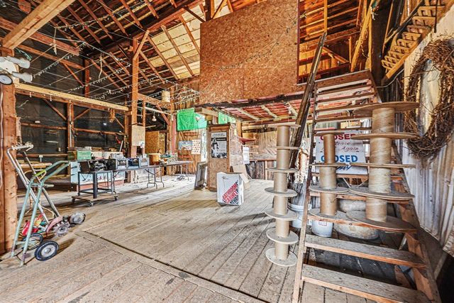 8183 Herrington Avenue, Belmont, MI 49306