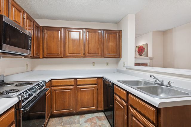 12660 Hillcrest Road 6102, Dallas, TX 75230