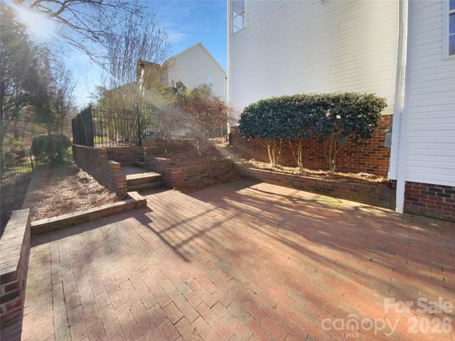 7628 Windsor Forest Place, Harrisburg, NC 28075