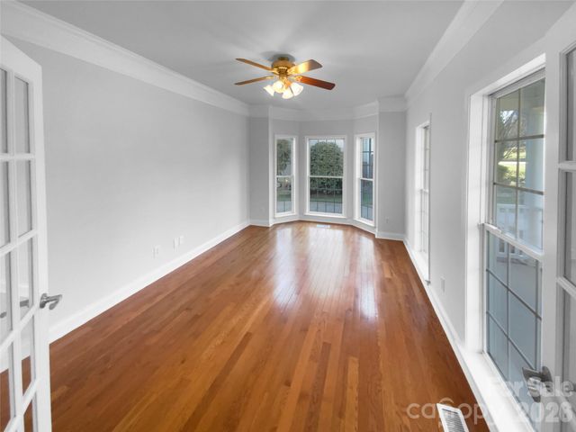 7628 Windsor Forest Place, Harrisburg, NC 28075