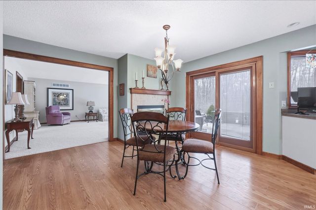 7114 Blue Creek Drive, Fort Wayne, IN 46804