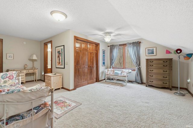 7114 Blue Creek Drive, Fort Wayne, IN 46804