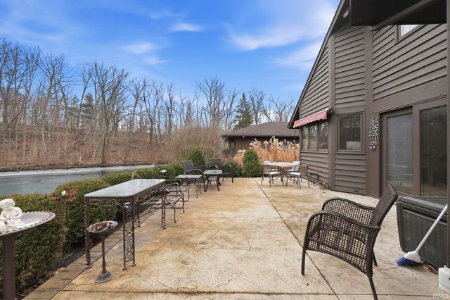 7114 Blue Creek Drive, Fort Wayne, IN 46804