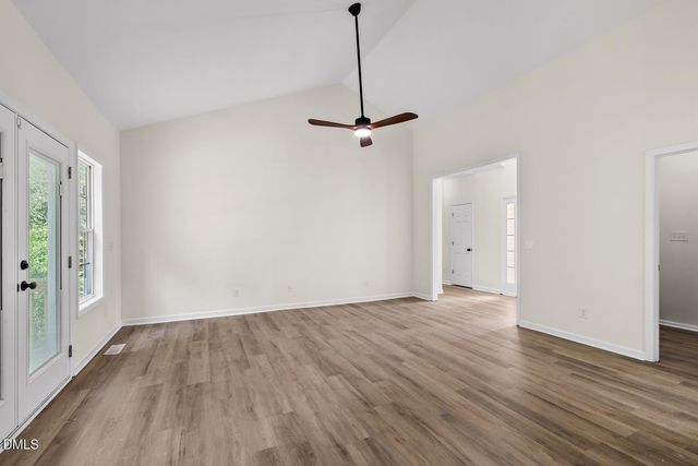 469 Hunter Way, Clayton, NC 27520