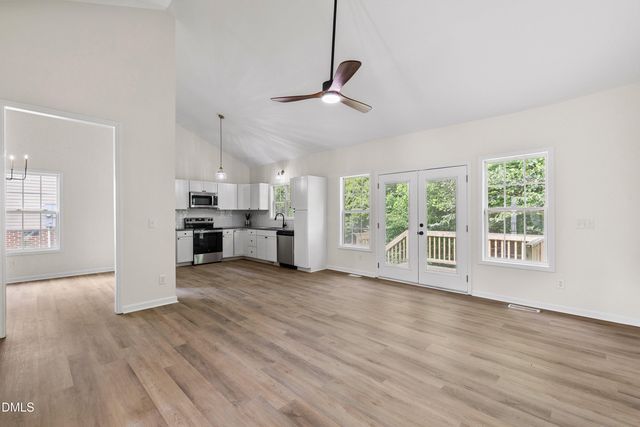 469 Hunter Way, Clayton, NC 27520