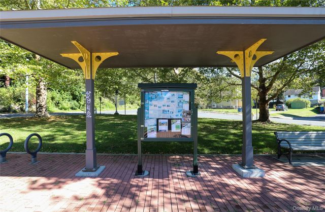 99 Gross Street, Kingston, NY 12401