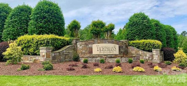 229 Houstons Hideaway Court, Lexington, NC 27292