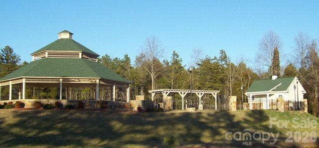 229 Houstons Hideaway Court, Lexington, NC 27292