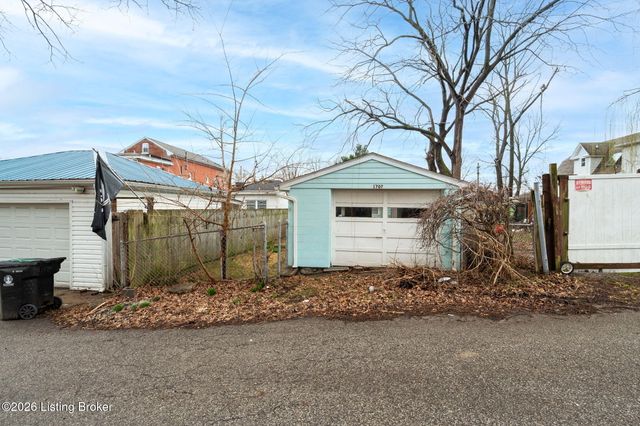 1707 S Preston St, Louisville, KY 40217