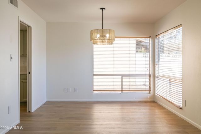 5215 W PURDUE Avenue, Glendale, AZ 85302