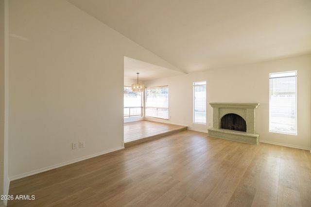 5215 W PURDUE Avenue, Glendale, AZ 85302