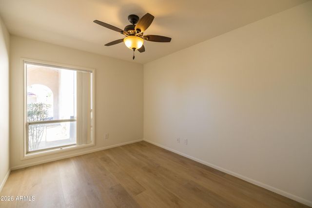 5215 W PURDUE Avenue, Glendale, AZ 85302