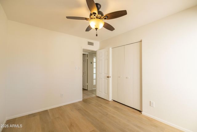 5215 W PURDUE Avenue, Glendale, AZ 85302