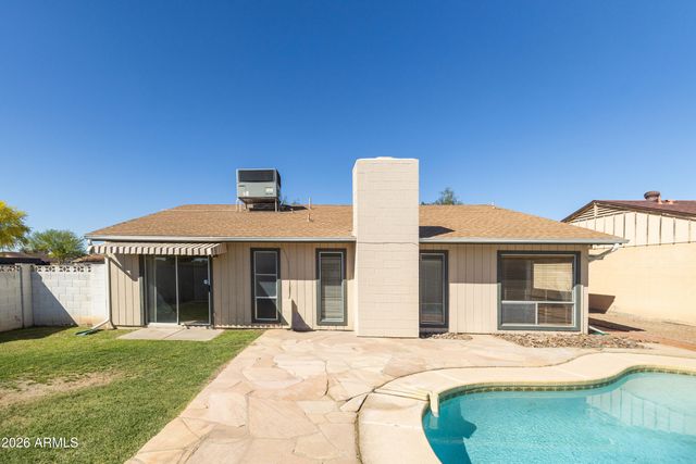 5215 W PURDUE Avenue, Glendale, AZ 85302