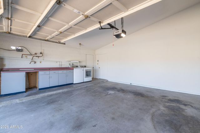 5215 W PURDUE Avenue, Glendale, AZ 85302