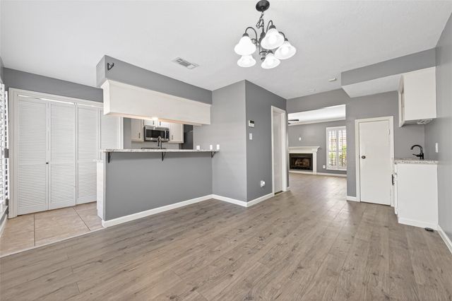 6700 Richardson Road 305, Houston, TX 77069