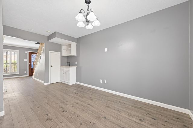 6700 Richardson Road 305, Houston, TX 77069