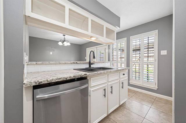 6700 Richardson Road 305, Houston, TX 77069