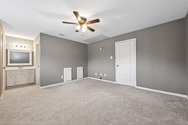 6700 Richardson Road 305, Houston, TX 77069