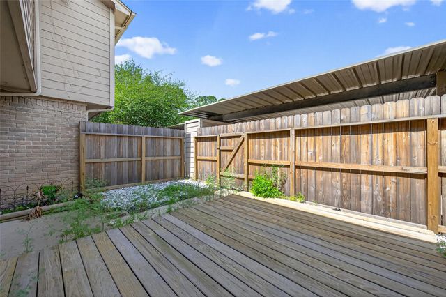 6700 Richardson Road 305, Houston, TX 77069