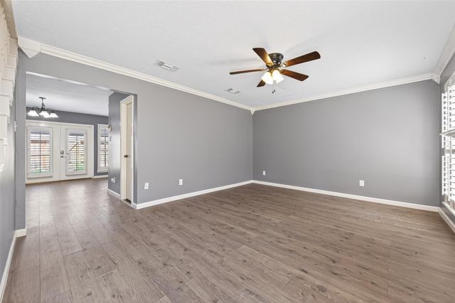 6700 Richardson Road 305, Houston, TX 77069