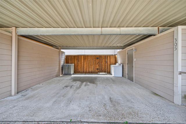 6700 Richardson Road 305, Houston, TX 77069