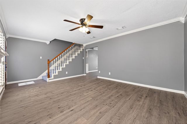 6700 Richardson Road 305, Houston, TX 77069