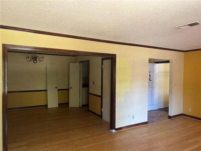 50 Le Parc Fontaine, Lithonia, GA 30038