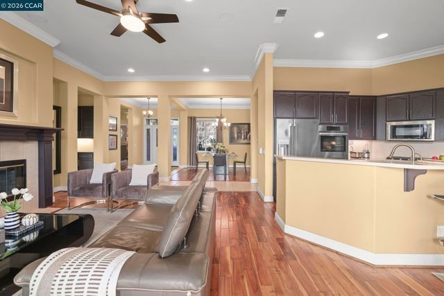 316 Burr Knot Way, Brentwood, CA 94513