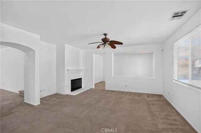 3019 W Newgrove, Lancaster, CA 93536