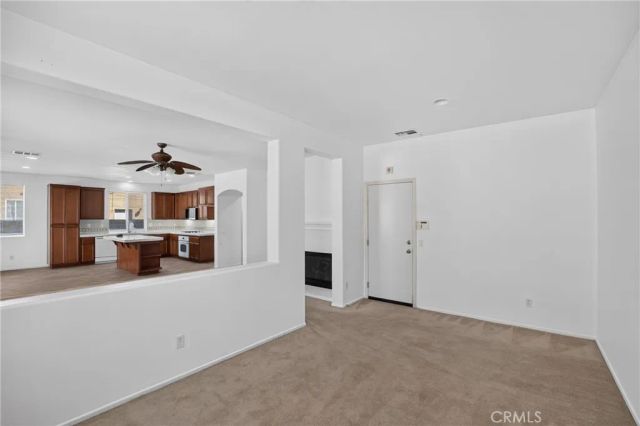 3019 W Newgrove, Lancaster, CA 93536