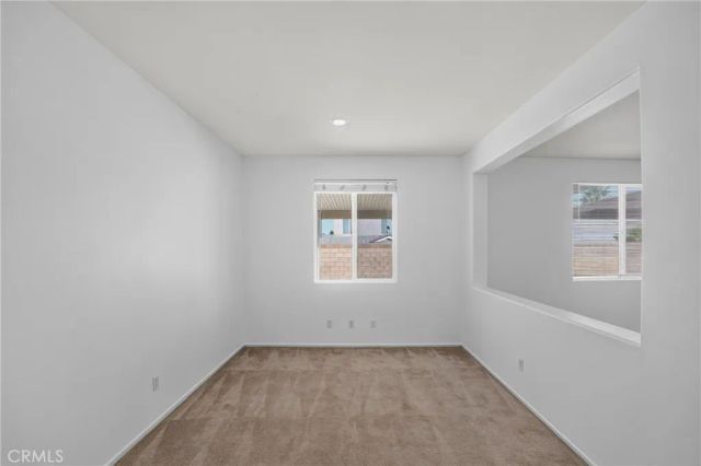 3019 W Newgrove, Lancaster, CA 93536