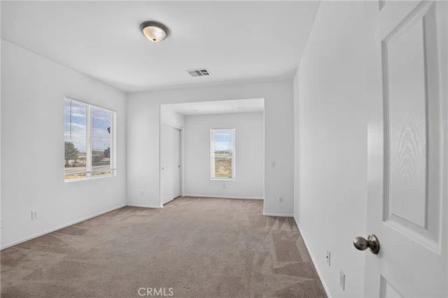 3019 W Newgrove, Lancaster, CA 93536
