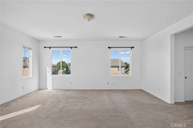 3019 W Newgrove, Lancaster, CA 93536