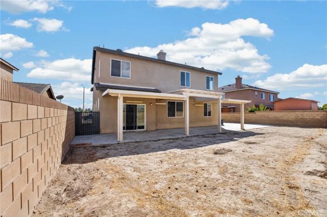 3019 W Newgrove, Lancaster, CA 93536