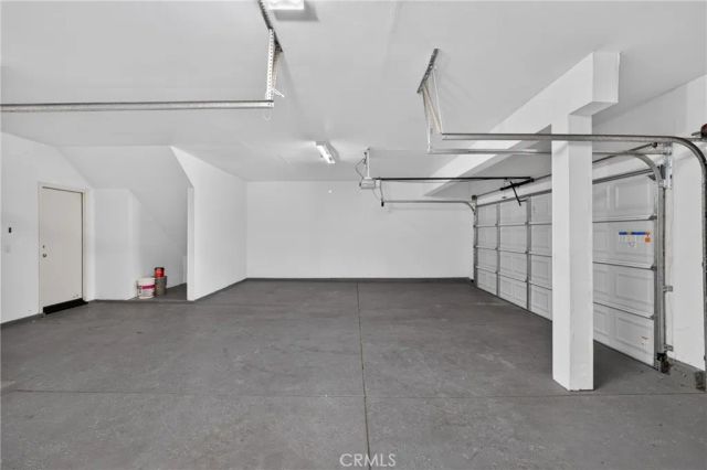 3019 W Newgrove, Lancaster, CA 93536