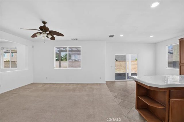 3019 W Newgrove, Lancaster, CA 93536