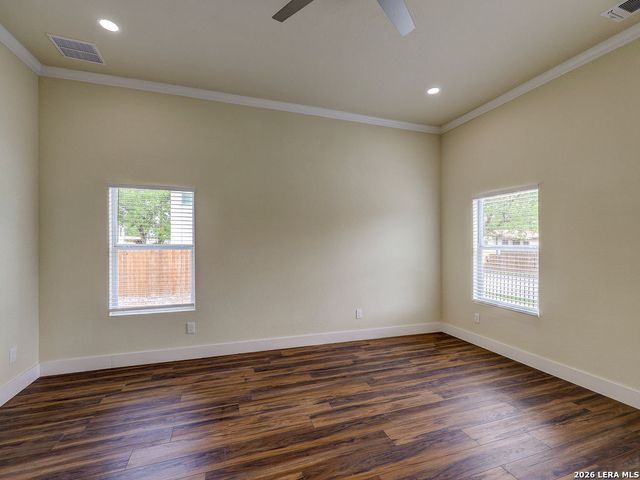 1113 Burleson, San Antonio, TX 78202