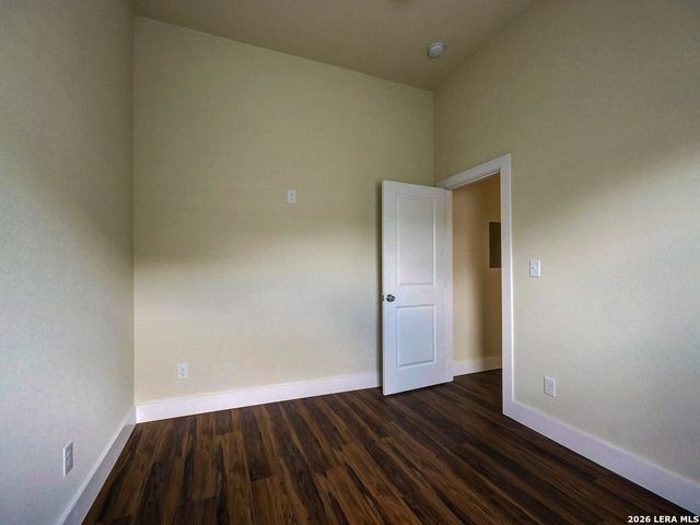 1113 Burleson, San Antonio, TX 78202