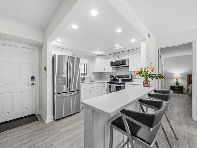 3751 S SCHOOL AVENUE 11, Sarasota, FL 34239