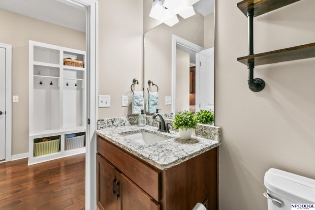 11114 Port Royal Drive, Papillion, NE 68046