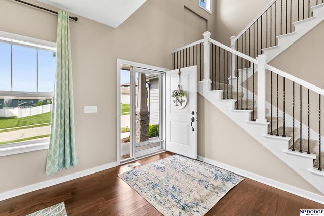 11114 Port Royal Drive, Papillion, NE 68046