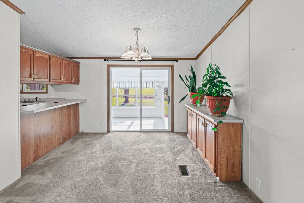 Image 25 of property listing at 4581 Hotze Road, Salem, IL 62881