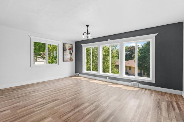 1759 Phalen Place, Maplewood, MN 55109