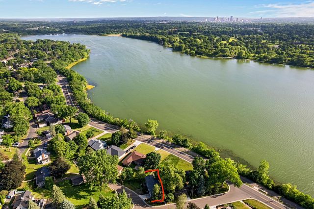 1759 Phalen Place, Maplewood, MN 55109